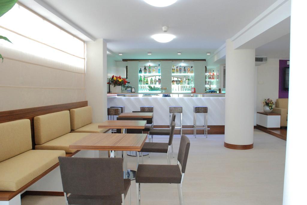 Hotel Baya - In Centro, Sul Mare Milano Marittima Exterior foto